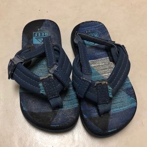 Reef. Boys sandals